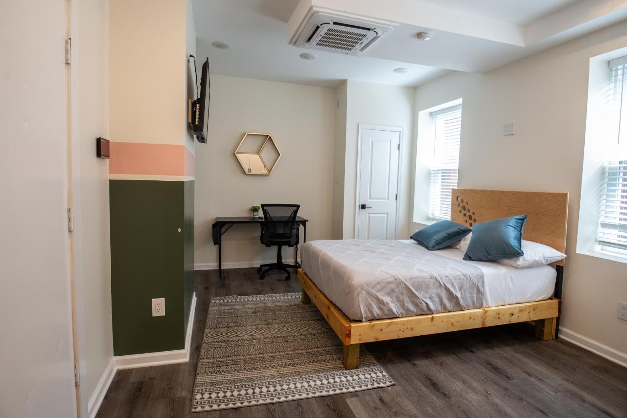 Diamond Center Apartment *