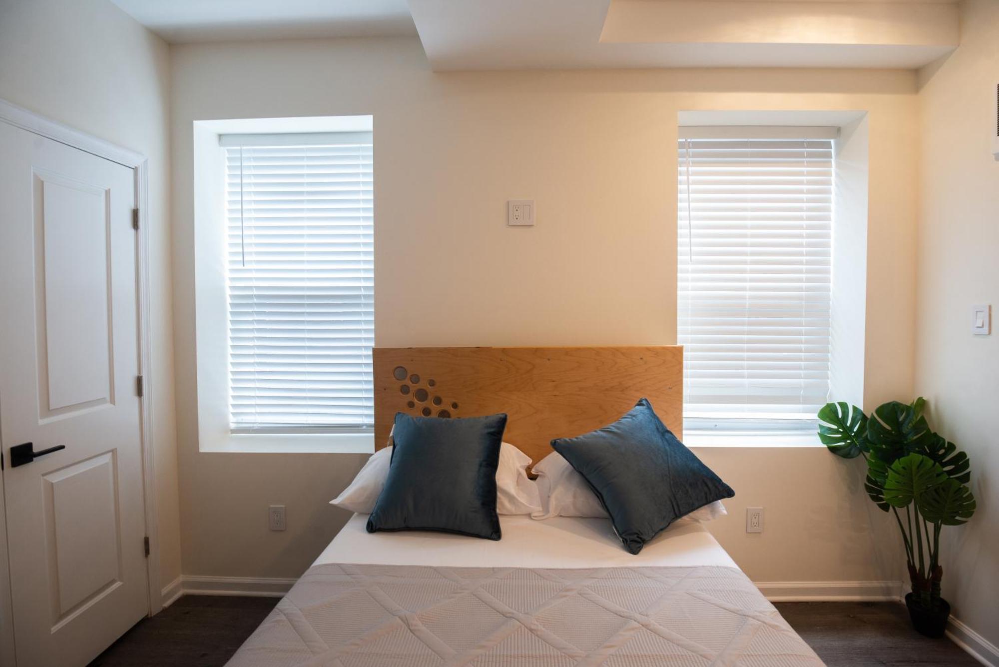 Diamond Center Apartment Philadelphia