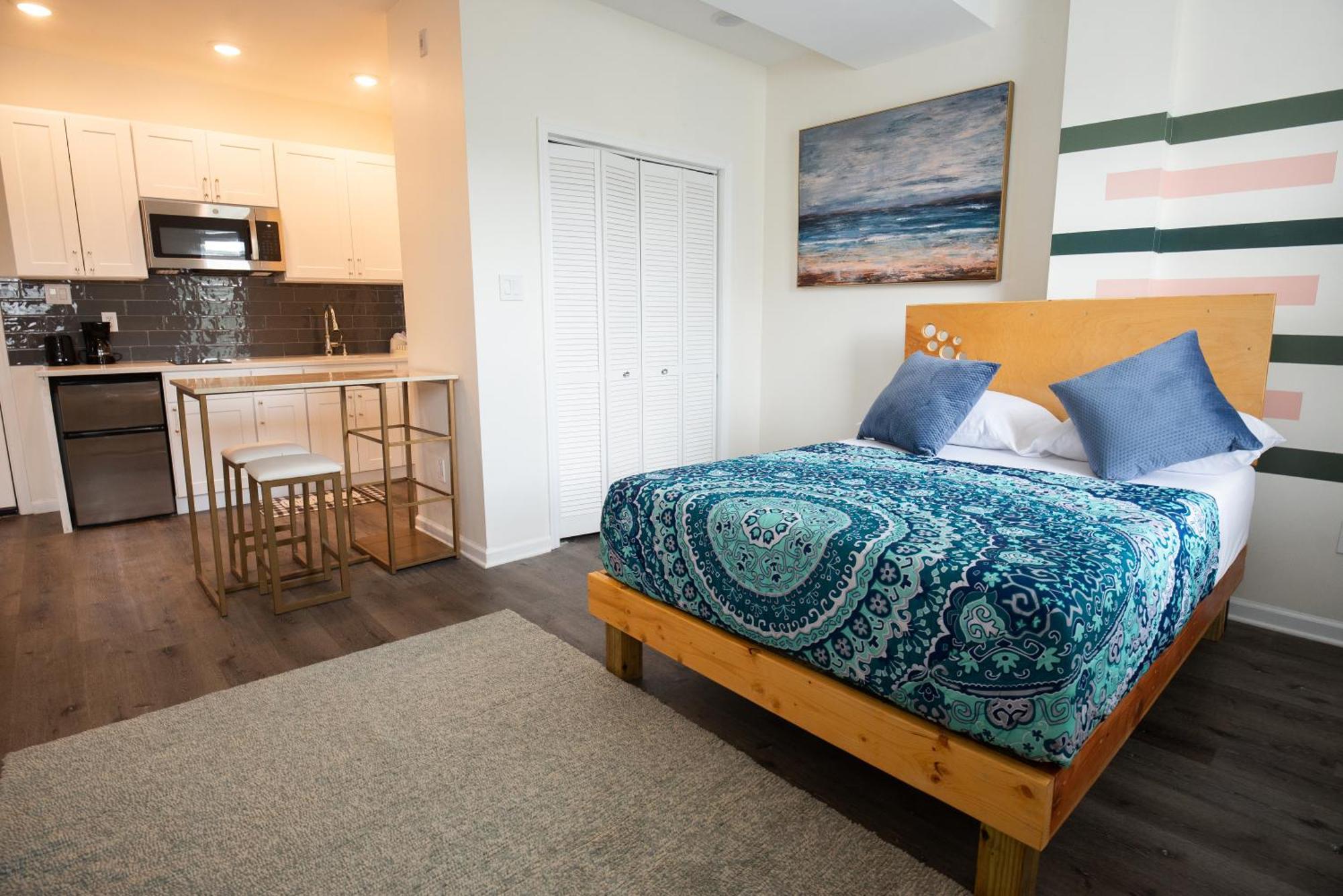 Diamond Center Apartment